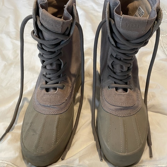 yeezy 950 womens sizing